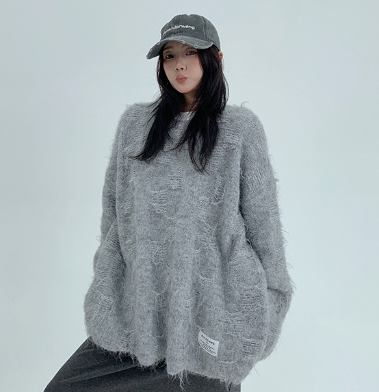 Fluffy Damaged Knit / OS10294
