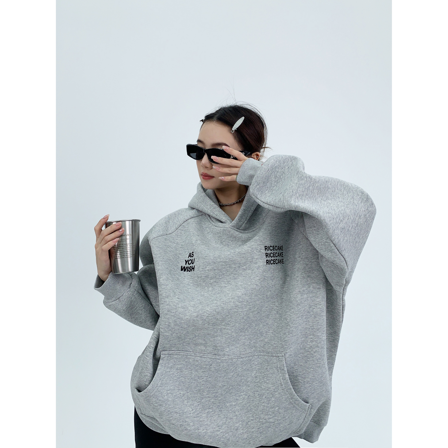 Tonal Embroidered Hoodie / OS10236