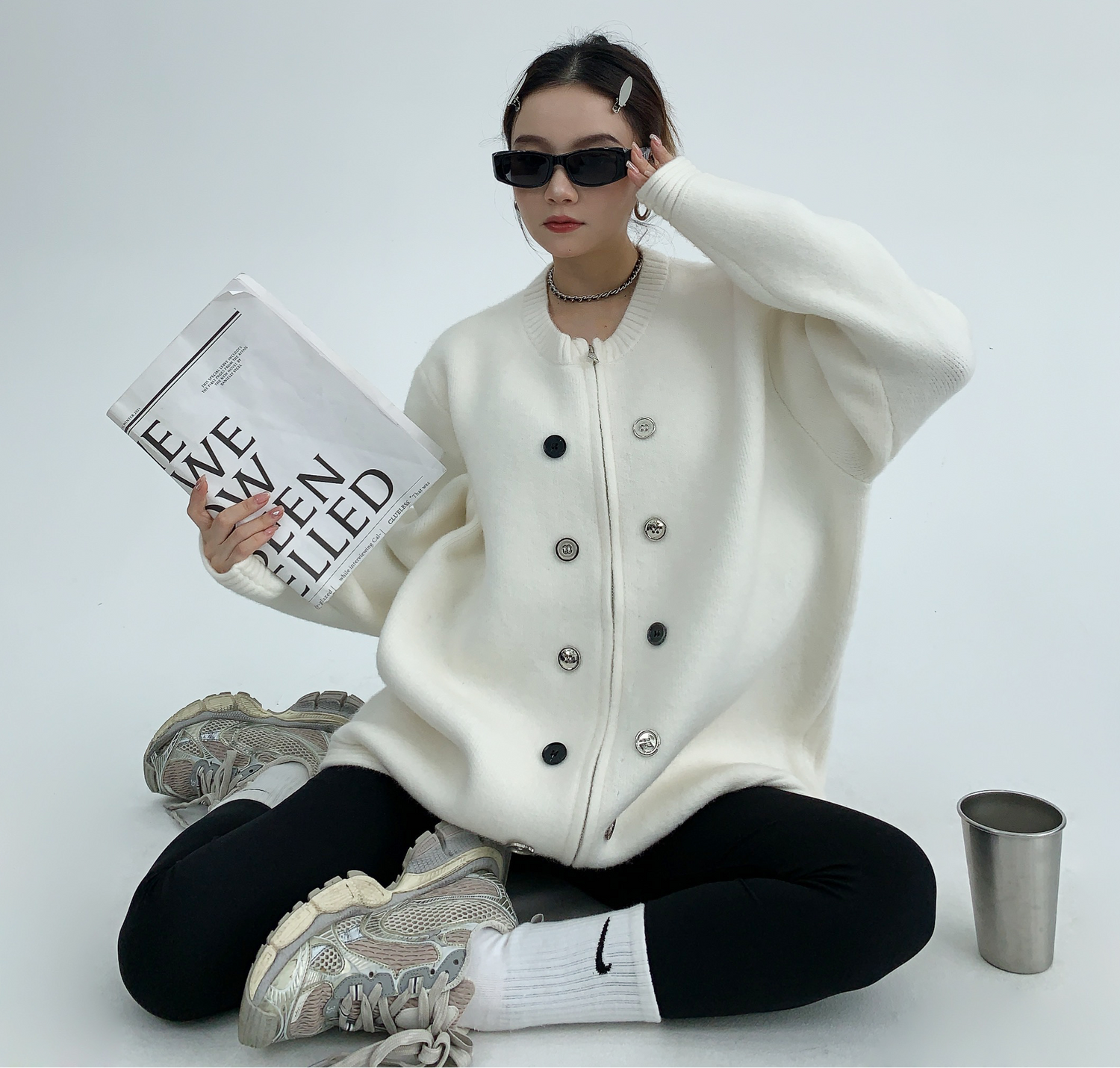 Multi-Button Zip Jacket / OS10251