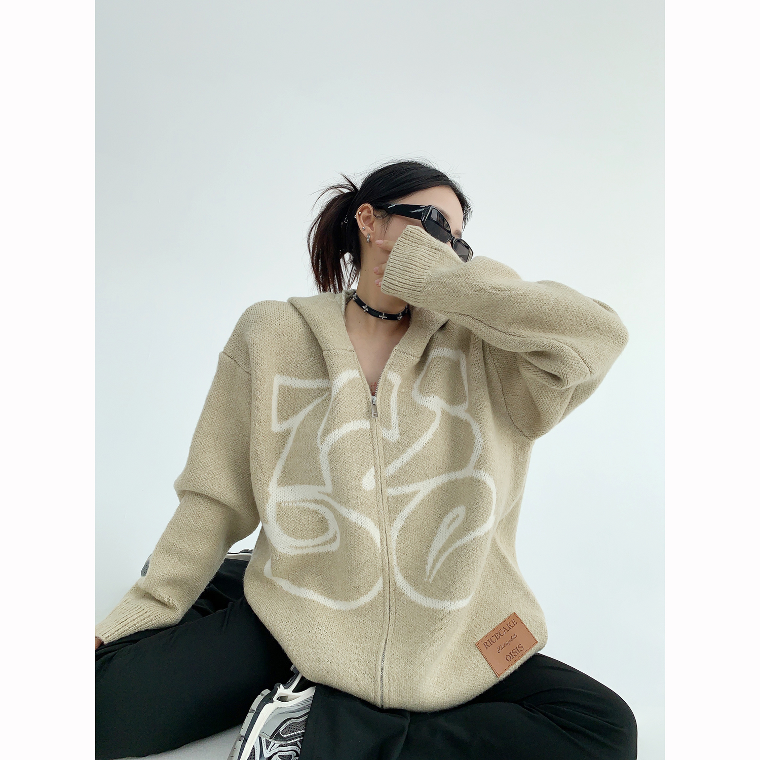 Logo Jacquard Hoodie / OS10234