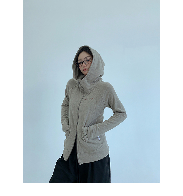 Slim Fit Zip-Up Hoodie / OS10229