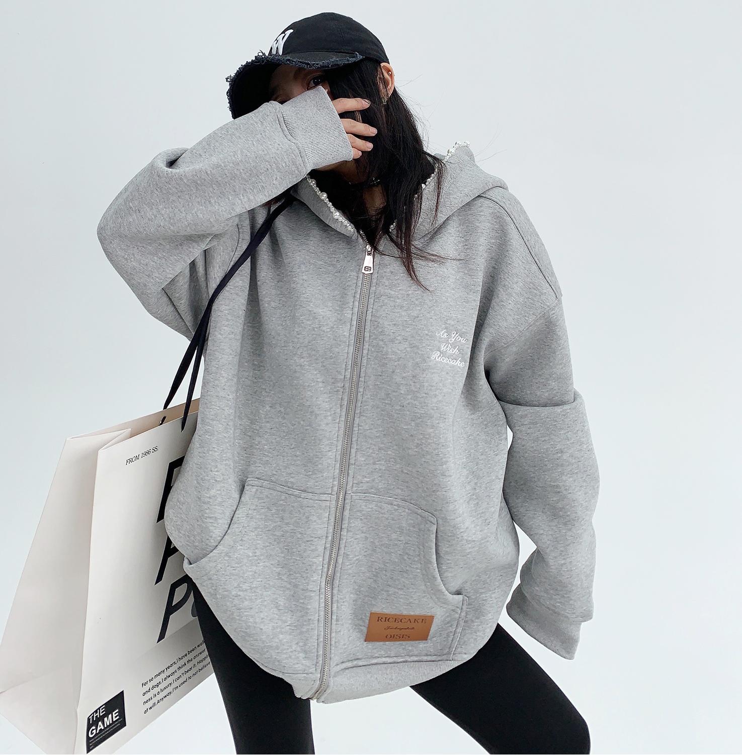 Embellished Hood Zip-Up / OS10244