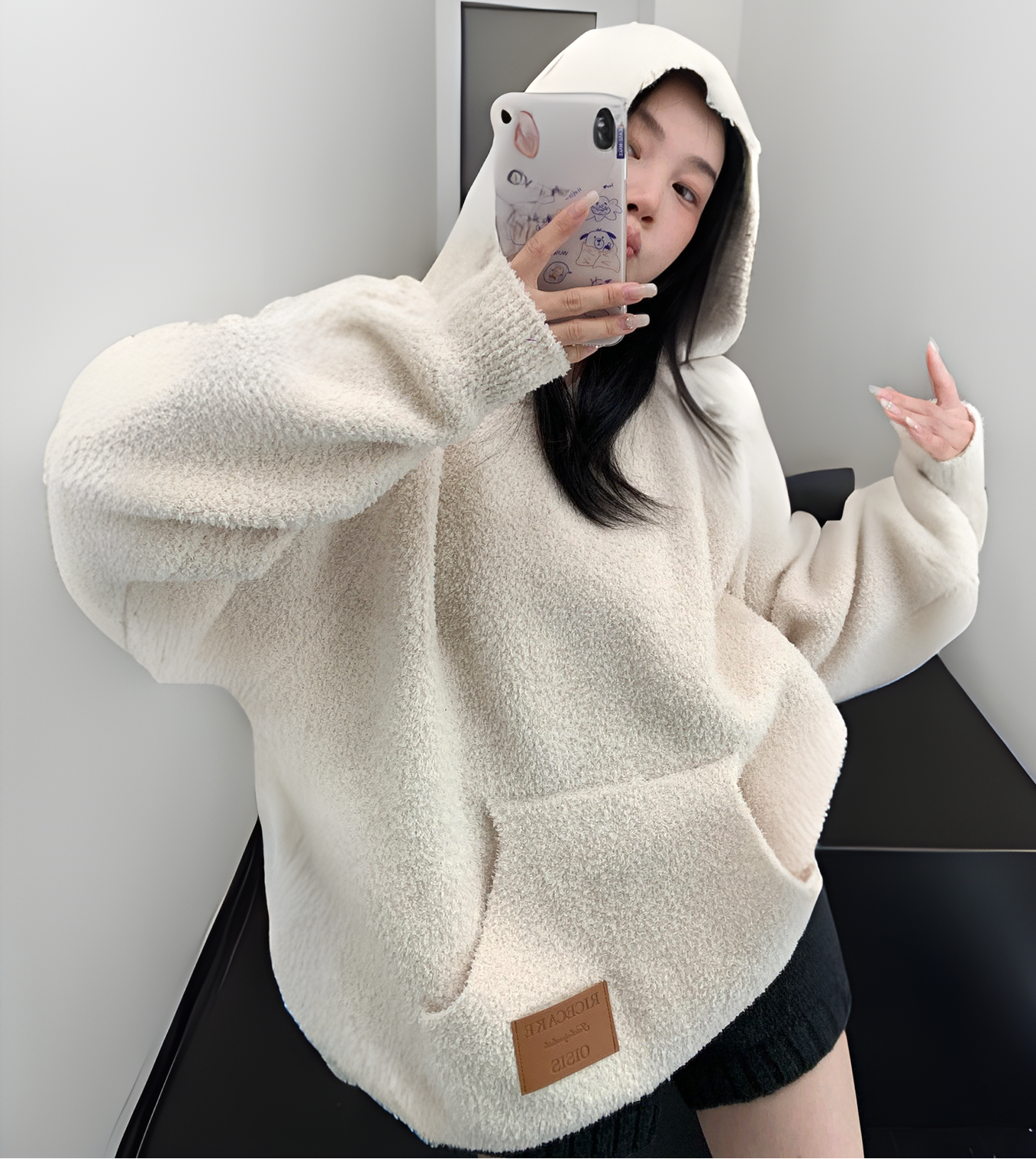 Boa Pullover Hoodie / OS10372