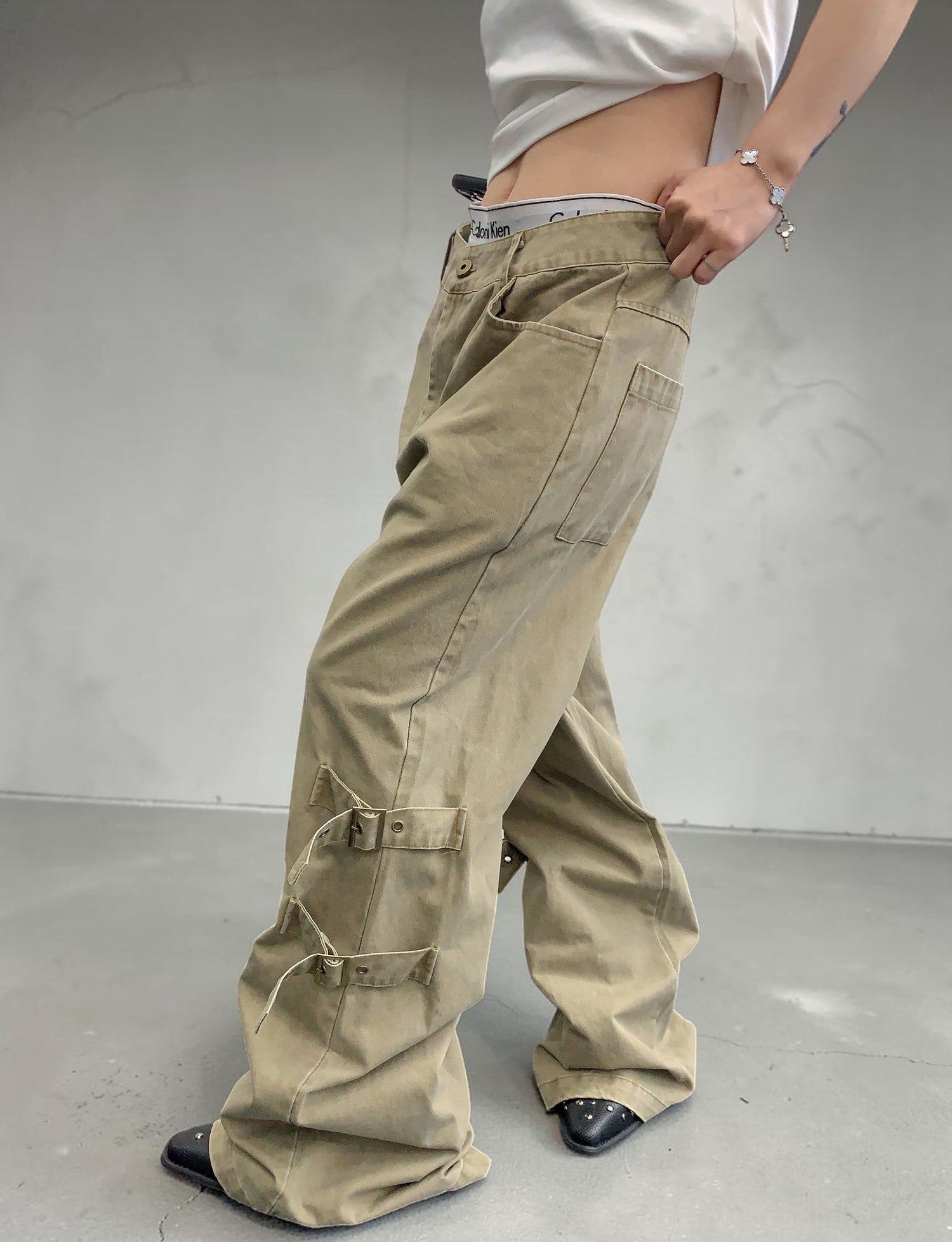 Buckle Cargo Pants　OS10492