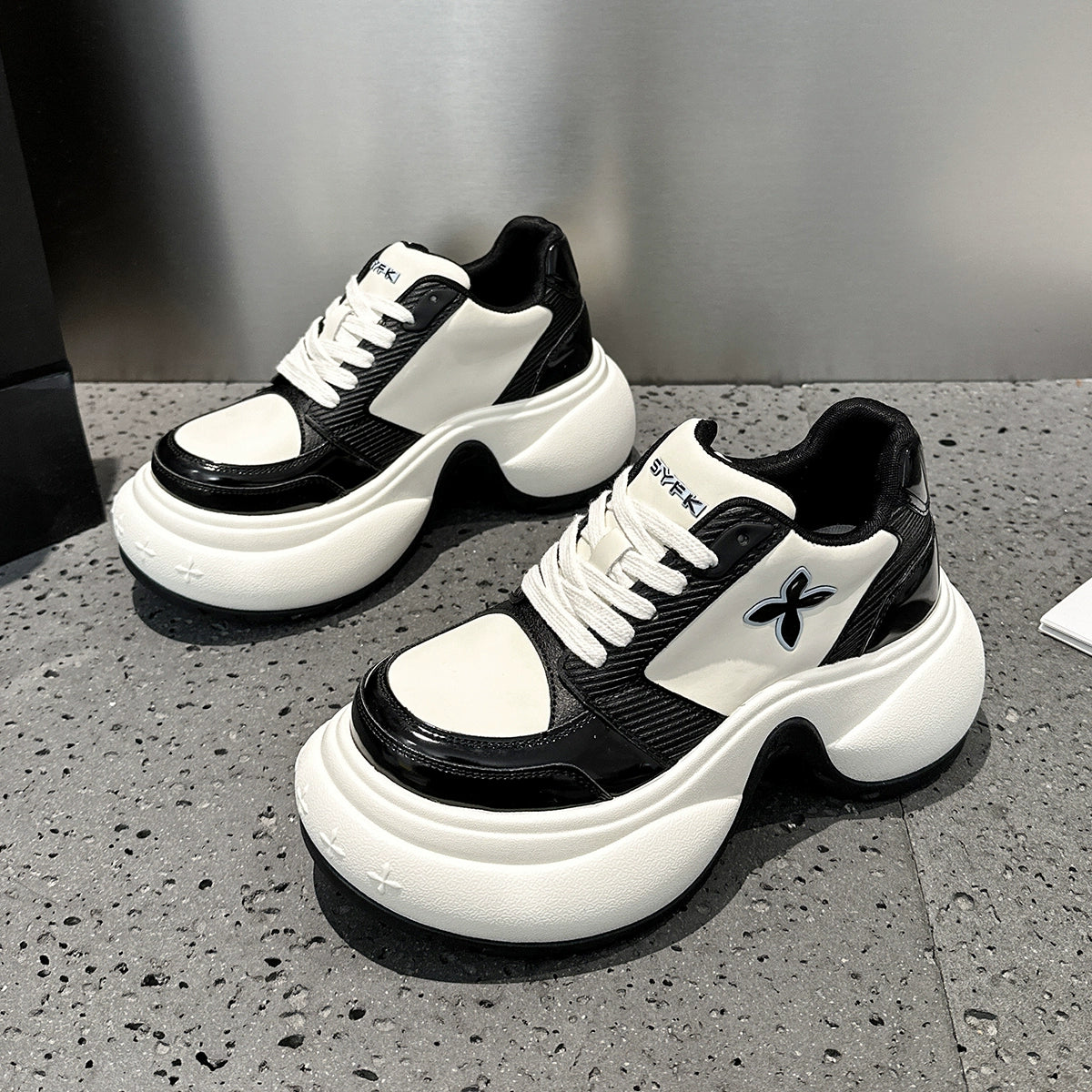 Bicolor Platform Sneakers / OT10085