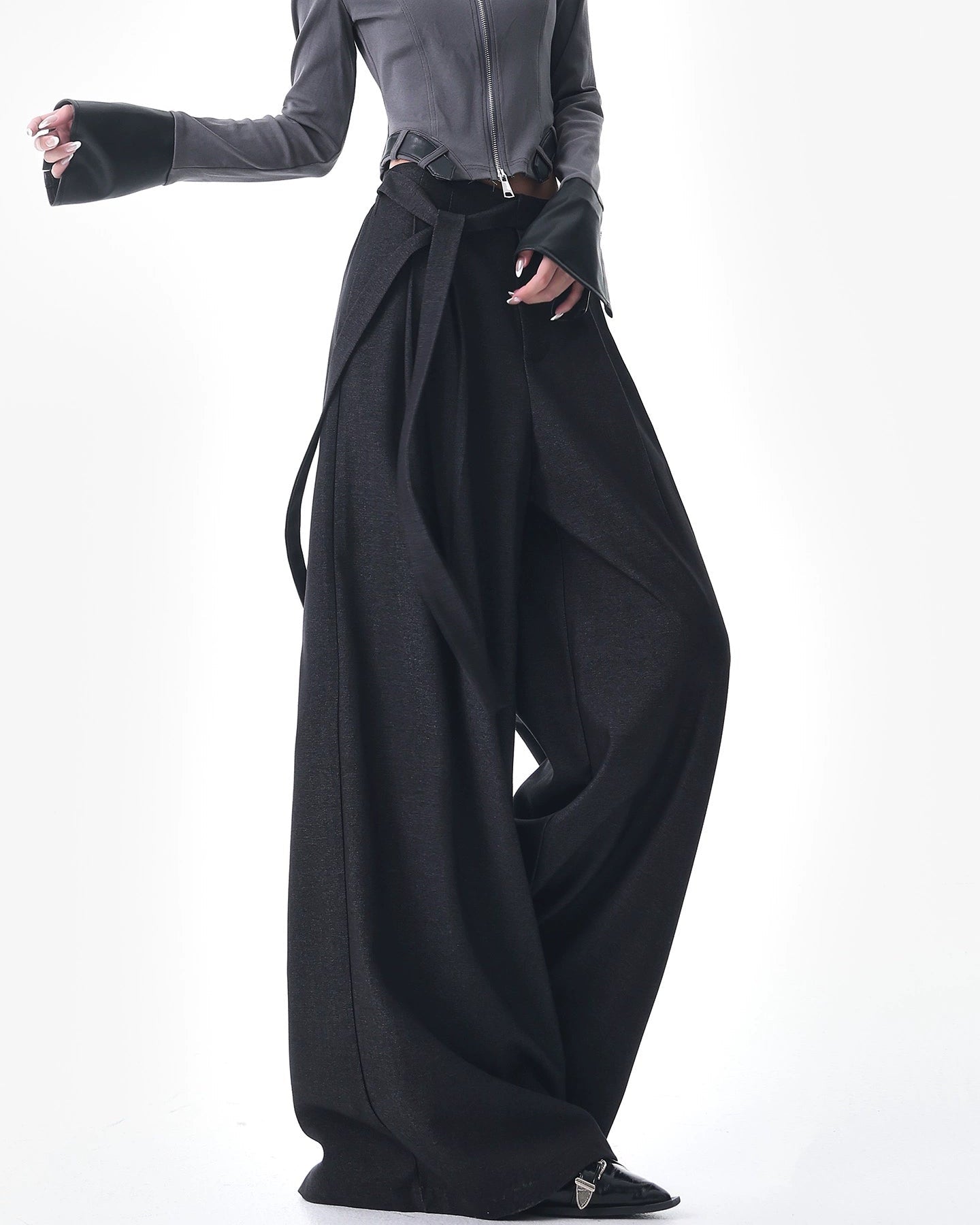Wide-Leg Pants With Belt / KS10151