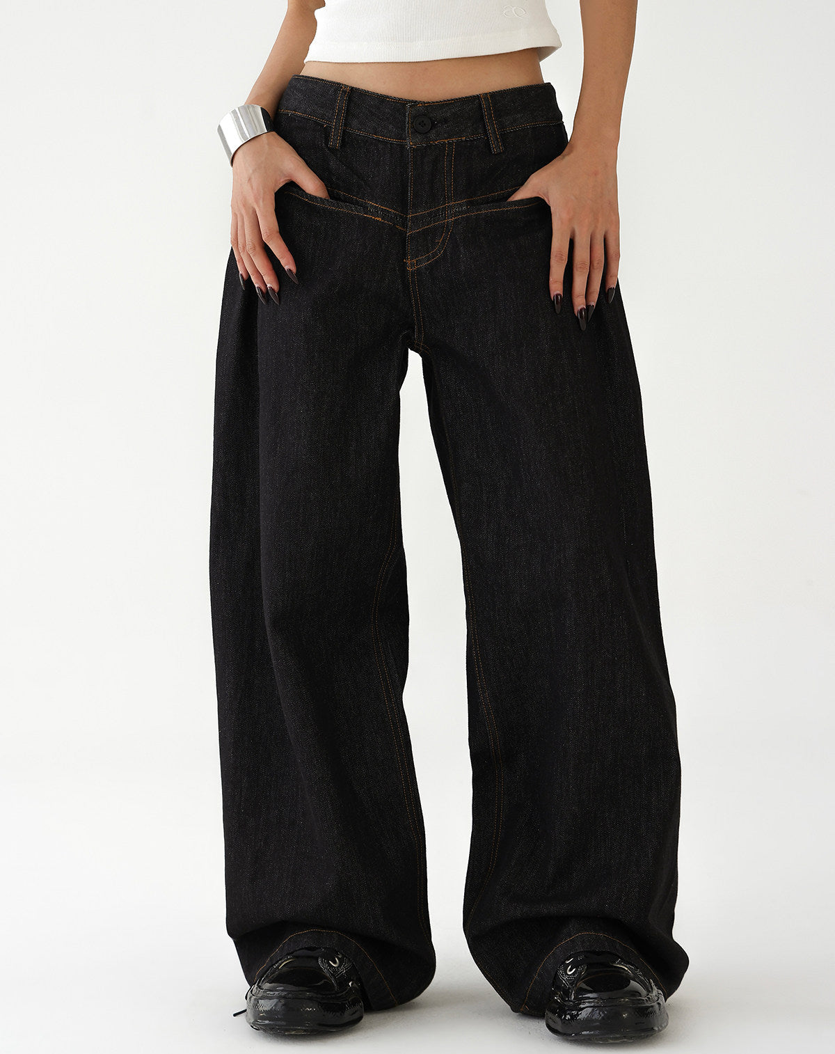 Curved Wide Jeans　AS10547
