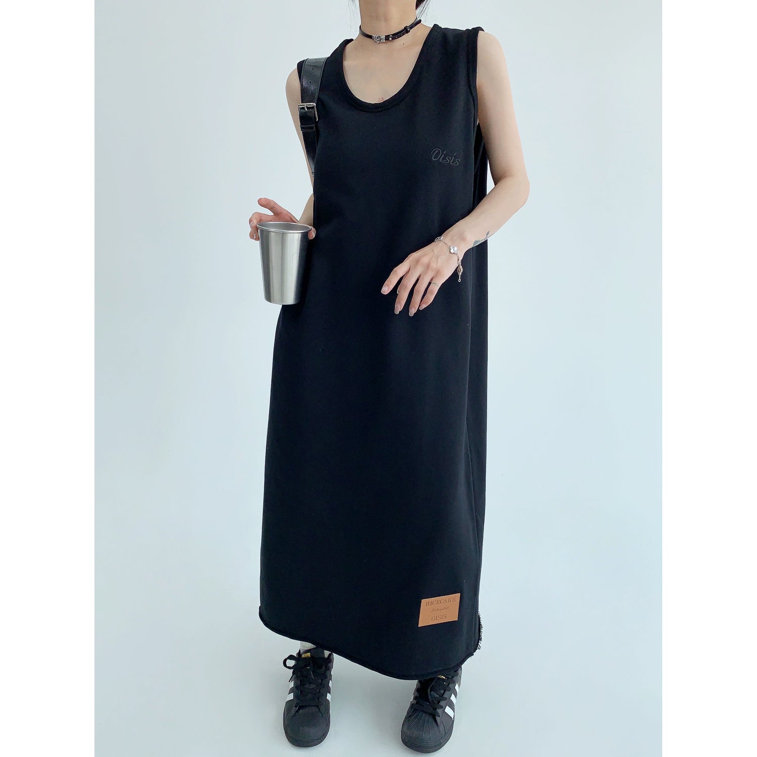 Embroidered Summer Dress / OS10001