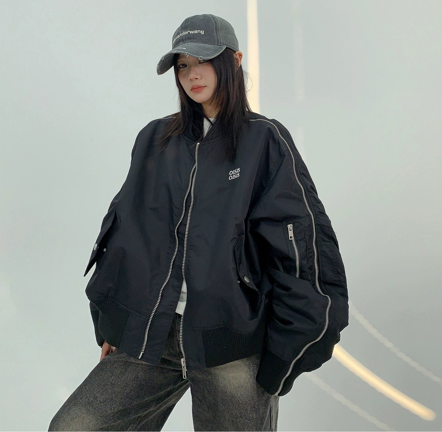 Multi-Zipper Bomber / OS10224