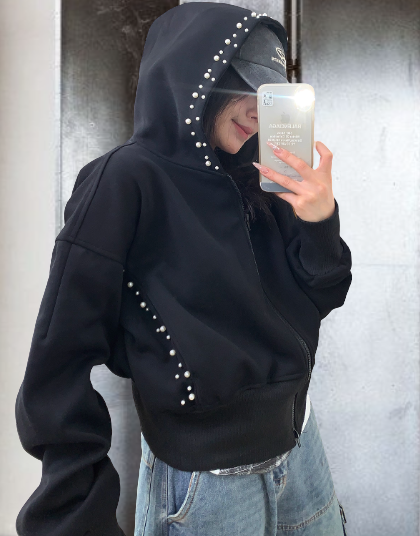 Pearl Cropped Hoodie / OS10357